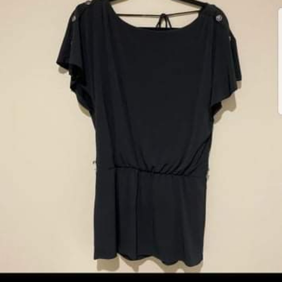 Tunic Flutter Sleeve Blouse - Picture 6 of 7